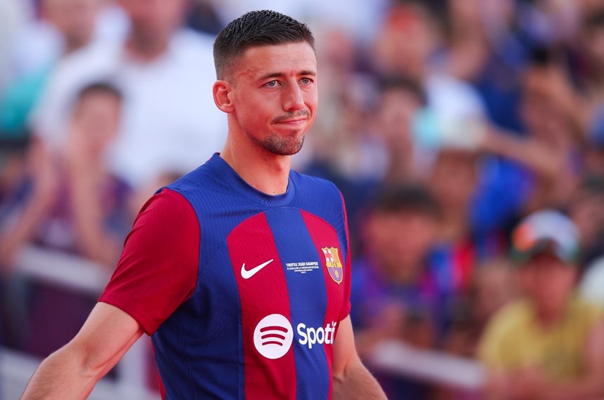 Clement Lenglet rời Barca, gia nhập 'kình địch' thành Madrid - ảnh 1